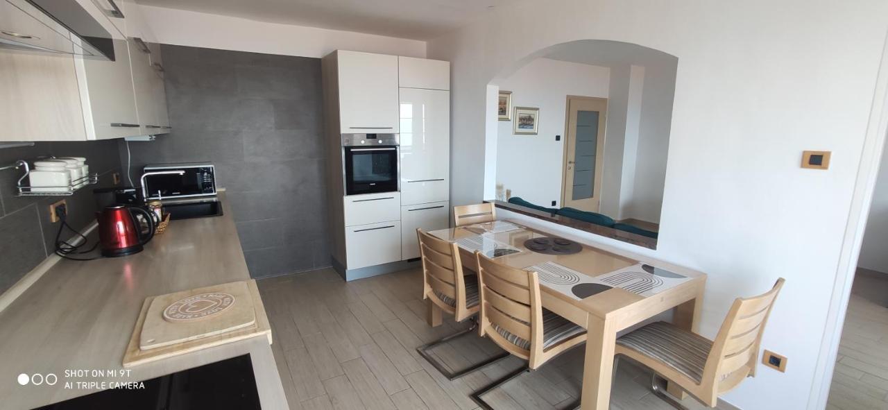 Apartment Karla ริเยกา ภายนอก รูปภาพ